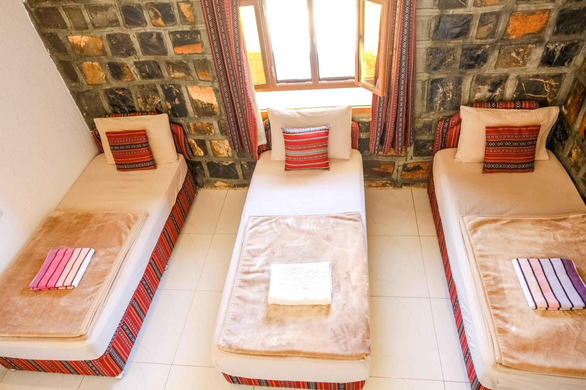 Jabal Shams Mountain Rest House Al Hub Exterior photo